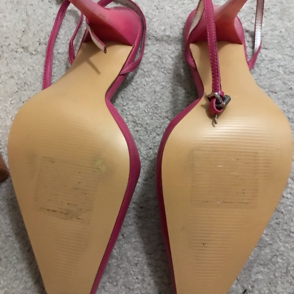 Also size 8 pointed toe stiletto in magenta - Picture 2 of 5
